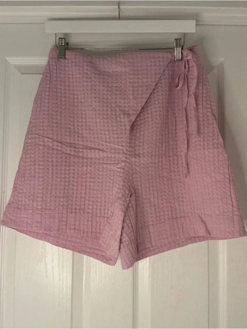 NWT Free People Free-est Pink Gauze Pucker Check Wrap Drawstring Shorts Small